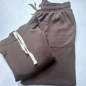 Women's Chocolate Brown Joggers&Cropped Hoodie Set XL